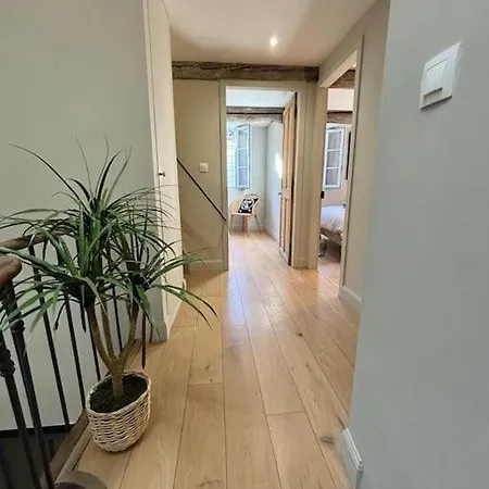 Maison Climatisee Avec Parking Et Rooftop Сasa de vacaciones