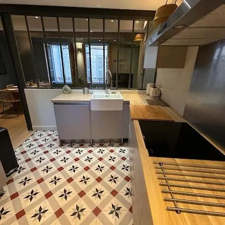 Maison Climatisee Avec Parking Et Rooftop * Avignon