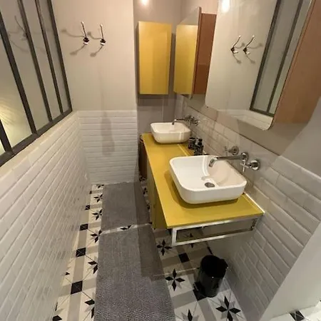 Maison Climatisee Avec Parking Et Rooftop