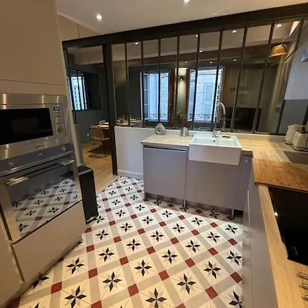 Maison Climatisee Avec Parking Et Rooftop * Avignon