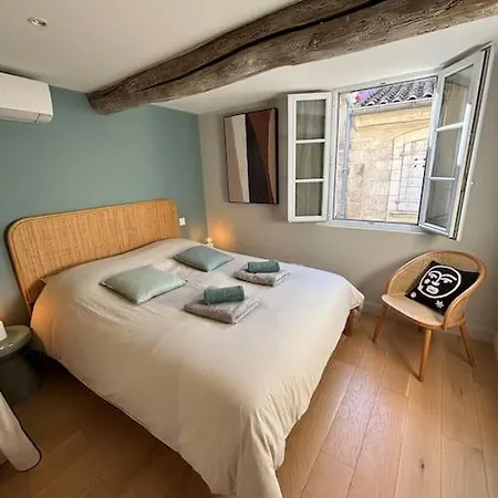Maison Climatisee Avec Parking Et Rooftop Avignon