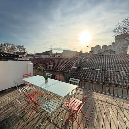 Maison Climatisee Avec Parking Et Rooftop * Avignon